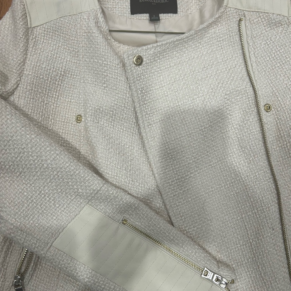 Banana Republic Cream Blazer Women's Size 2